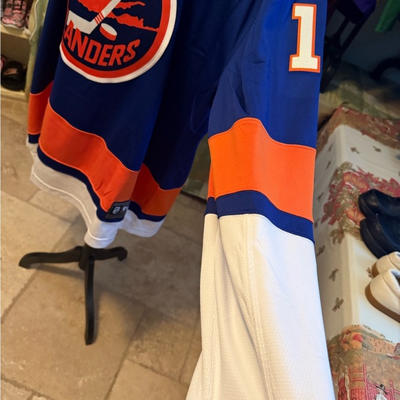 Fanatics NHL Sz 2XL New York Islanders Mathew Barzal #13 Jersey 28.5x32 EUC - Picture 6 of 8